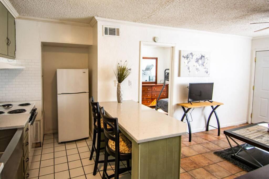 Central Automobile Alley Modern 1Bdr - Wifi Oklahoma City Exteriör bild